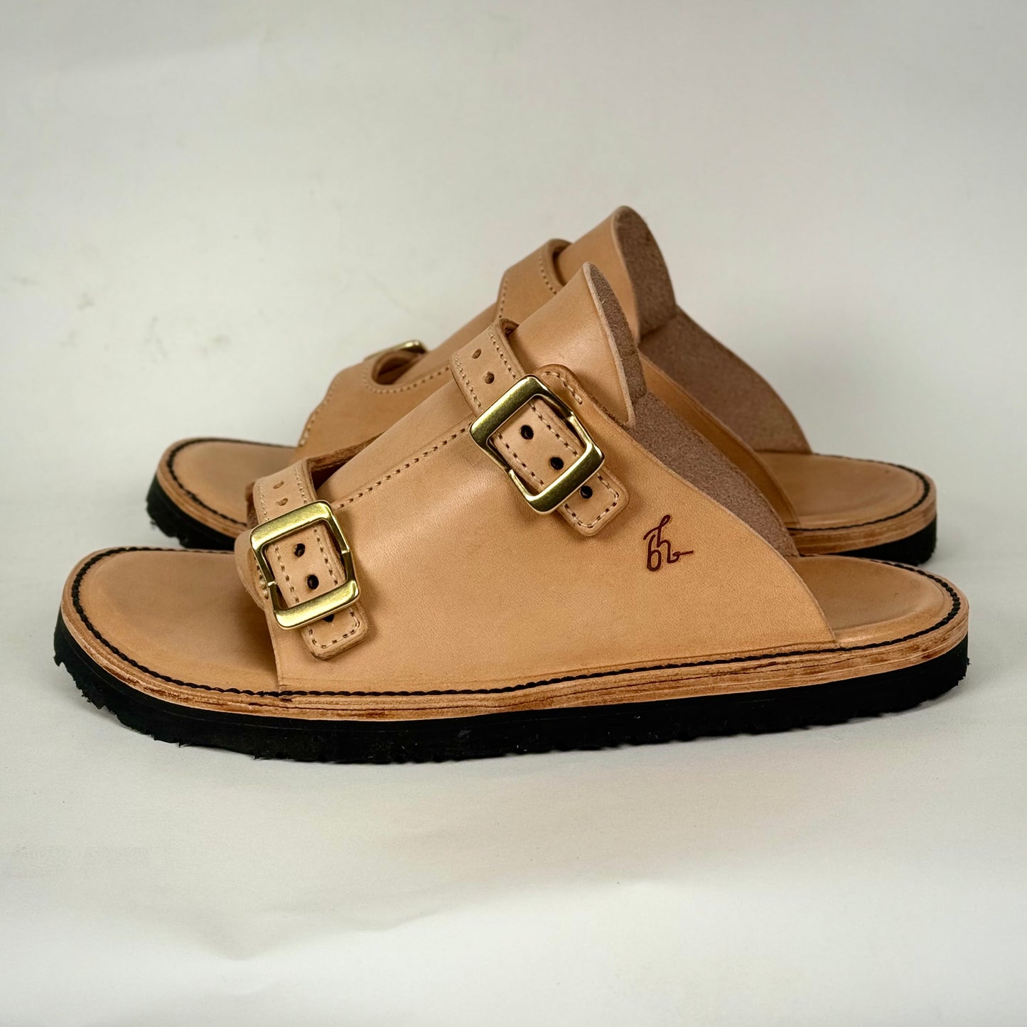 LakeSide Slide - Leather Sandal